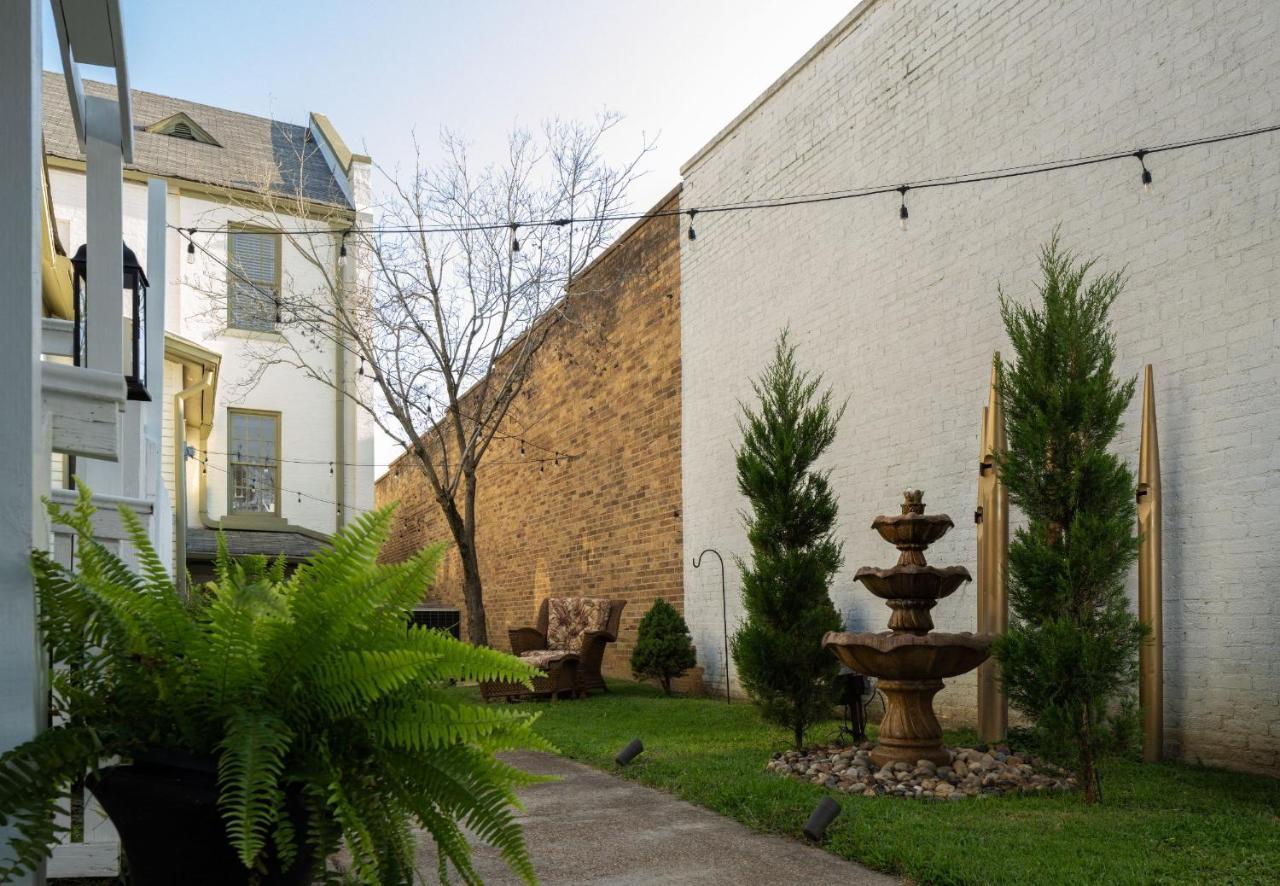 Bed and Breakfast Magnolia Manor And Chapel Humboldt Exterior foto